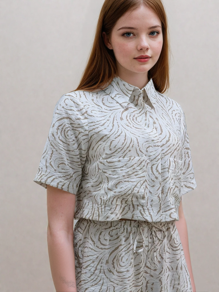 “Lili” shirt