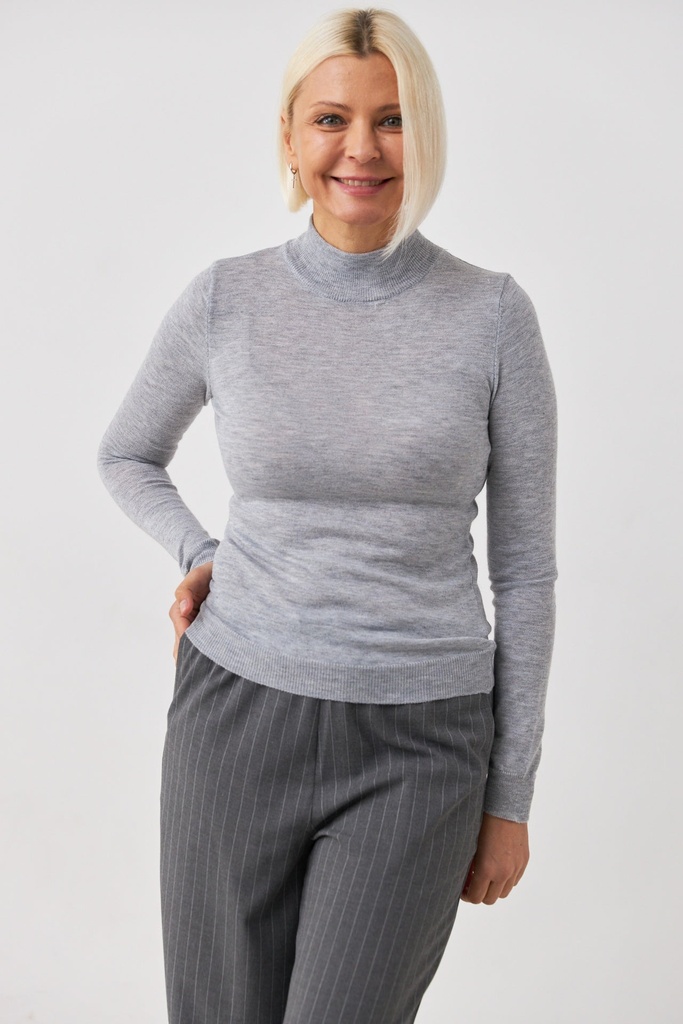 Thin wool jumper