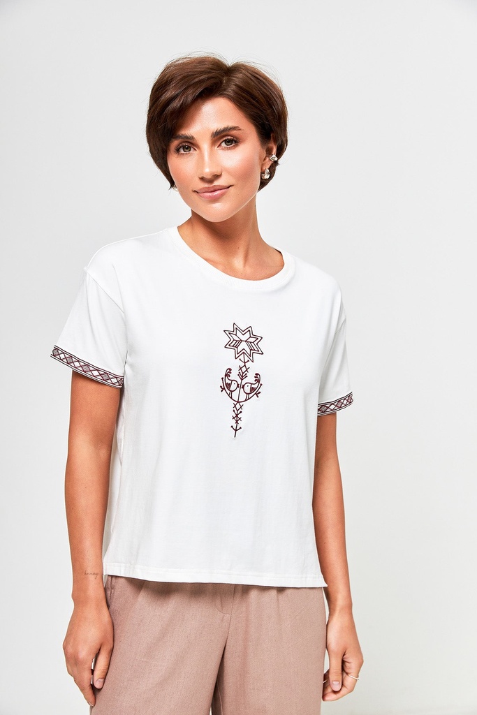 Tricou