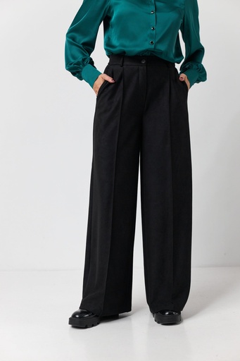 Palazzo pants with arrows